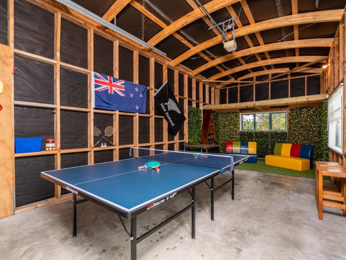 Oceans 8 - Mangawhai Heads Holiday Home Екстер'єр фото