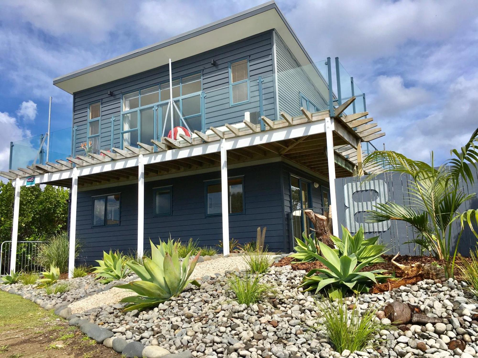 Oceans 8 - Mangawhai Heads Holiday Home Екстер'єр фото